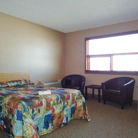 Chubby'S Bar & Motel Belle Plaine 외부 사진