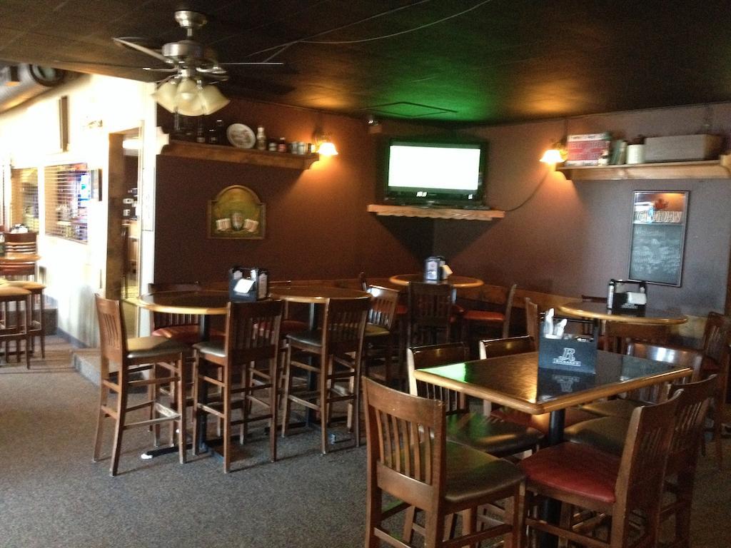 Chubby'S Bar & Motel Belle Plaine 외부 사진